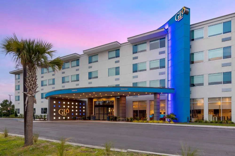 Glō Best Western Pooler - Savannah Airport Hotel hotel hero