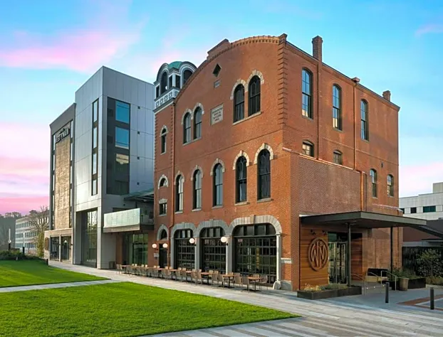 Hotel West & Main Conshohocken Philadelphia, Tapestry Collection hotel detail image 1