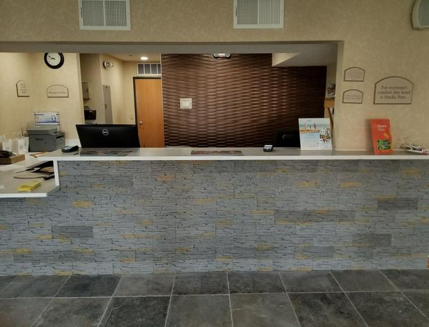 Country Inn & Suites by Radisson Auburn IN hotel detail image 3