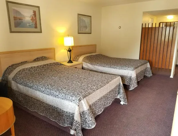 Slumber Lodge Williams Lake hotel detail image 3