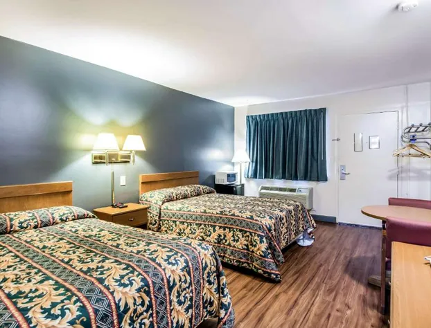 Brentwood Inn Richmond South hotel detail image 1