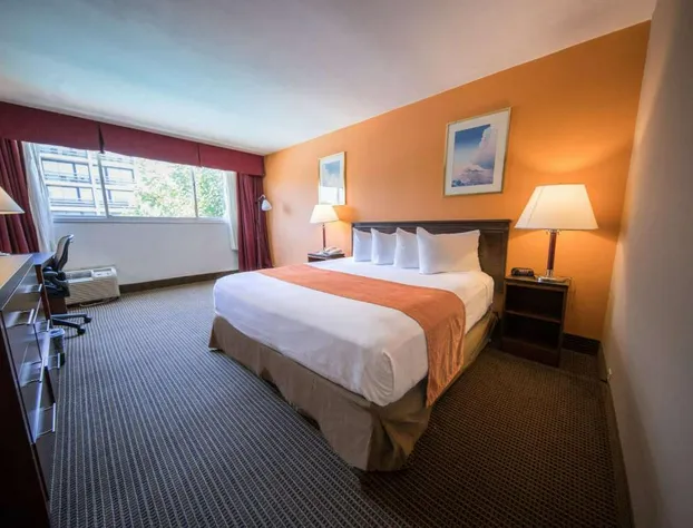 Howard Johnson by Wyndham Fullerton/Anaheim Conference Cntr hotel detail image 4