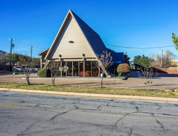 Motel 6 Arlington, TX - UTA hotel detail image 1