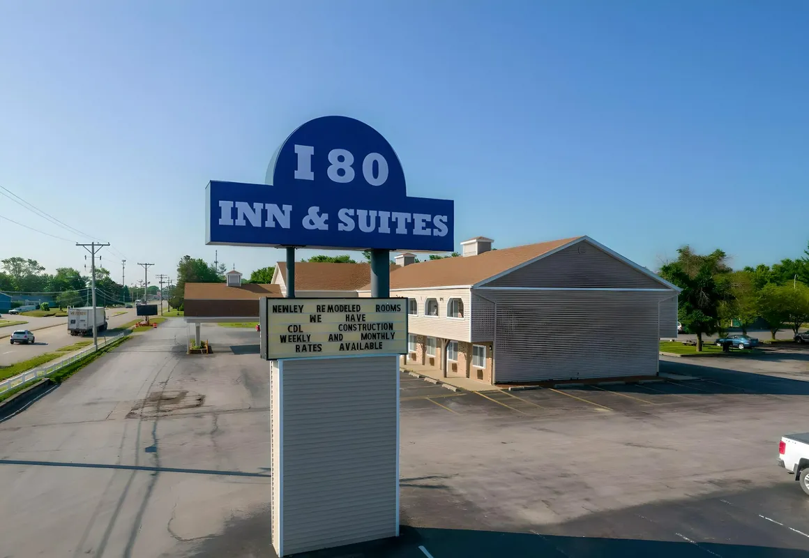 I-80 Inn & Suites hotel hero