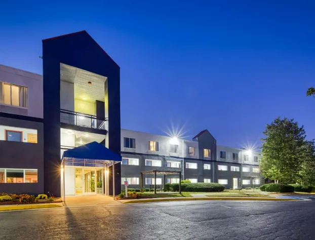 SureStay Plus Hotel by Best Western Durham Medical Center hotel detail image 1