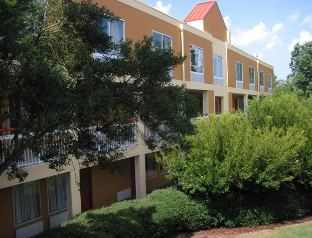 SureStay Plus Hotel by Best Western Durham Medical Center hotel detail image 4