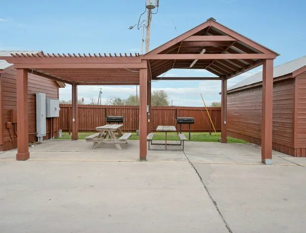 OYO Hotel Kenedy Downtown - US 181 hotel detail image 2