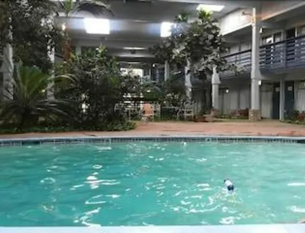 Hub City Inn hotel detail image 3