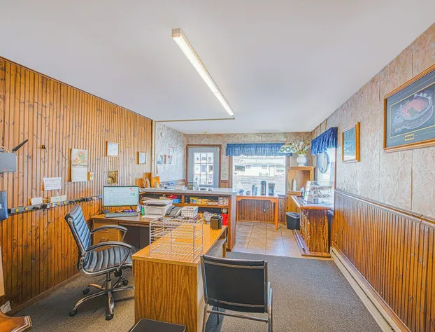 Love Hotels Tomahawk by OYO at Lake Mohawksin WI hotel detail image 3