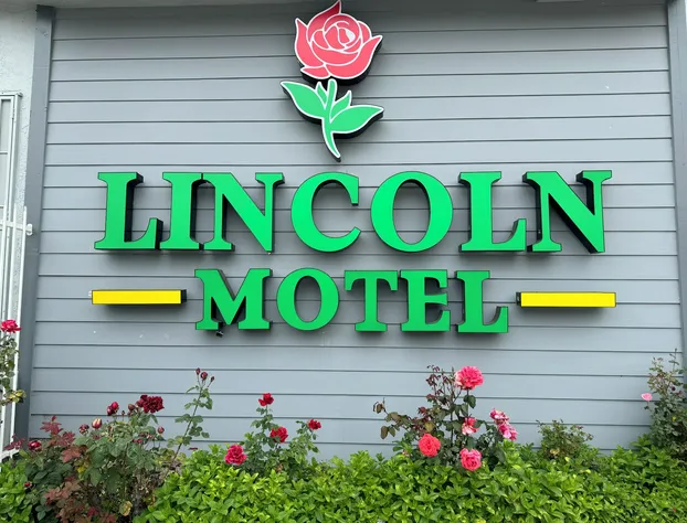 Lincoln Motel hotel detail image 4