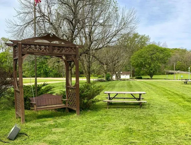 Royal Inn Rockville IN by Hotel O hotel detail image 2