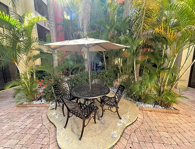 Tropical Palms Hotel hotel detail image 2