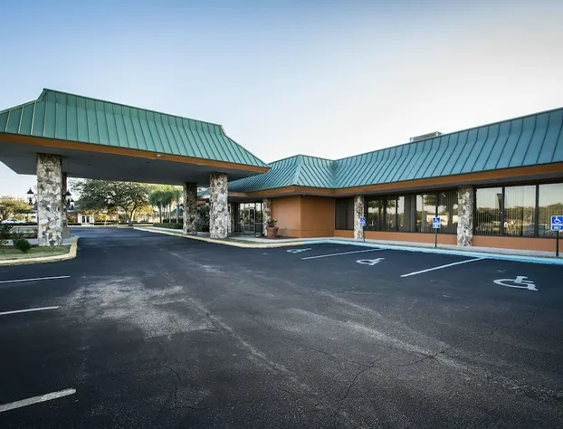 Croix Grand Hotel hotel detail image 4