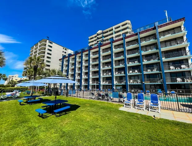 Grande Shores Ocean Resorts Condominiums hotel detail image 2