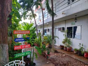 Hotel Posada Las Brisas hotel hero