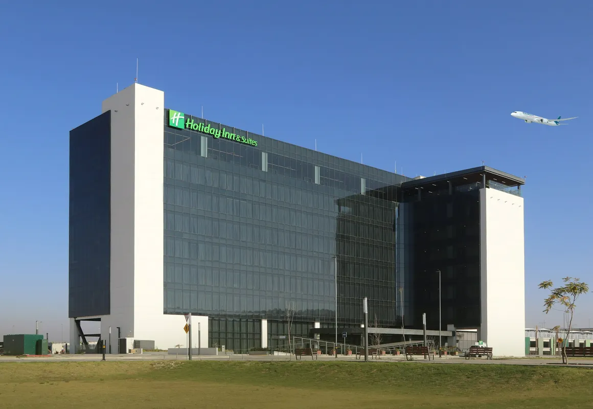 Holiday Inn Hotel and Suites Mexico Felipe Angeles Airport by IHG hotel hero