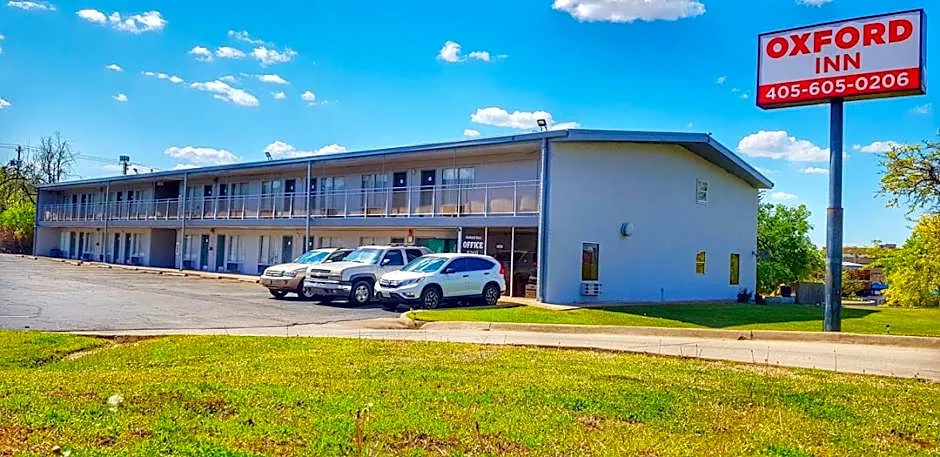 OXFORD INN, Lincoln Blvd hotel hero