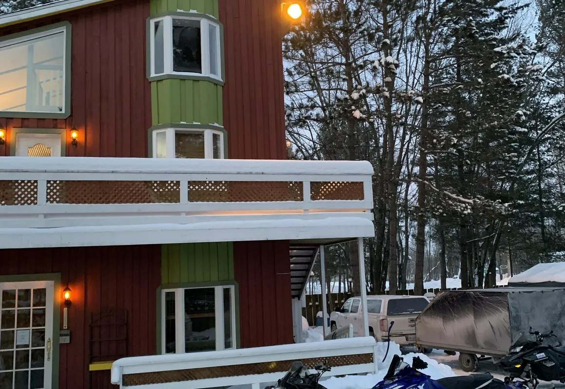 Auberge de Ferme-Neuve hotel hero