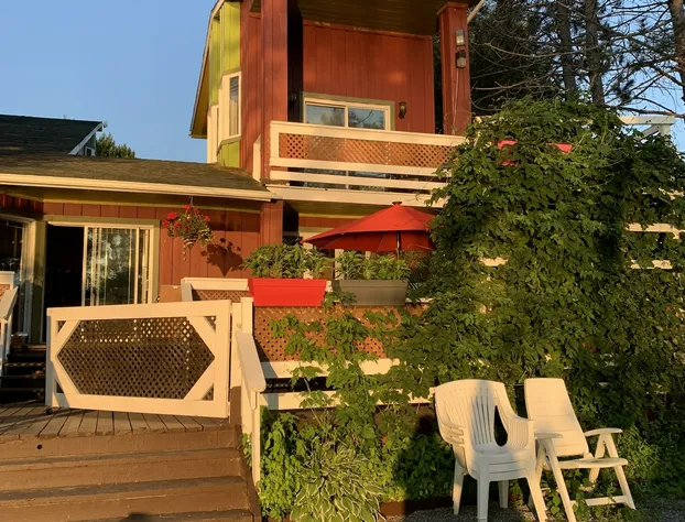 Auberge de Ferme-Neuve hotel detail image 1