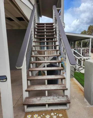 Ronnies Resort hotel detail image 3