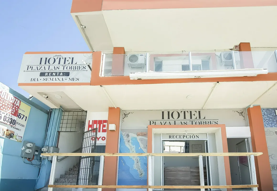 OYO Hotel Plaza Las Torres, Cabo San Lucas hotel hero