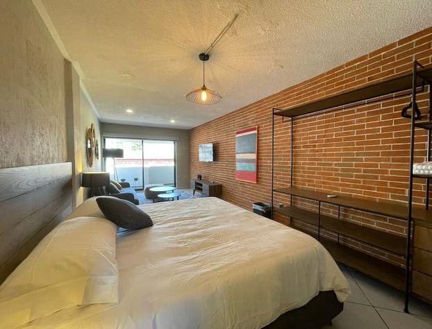 Estacion Alameda Downtown hotel detail image 1