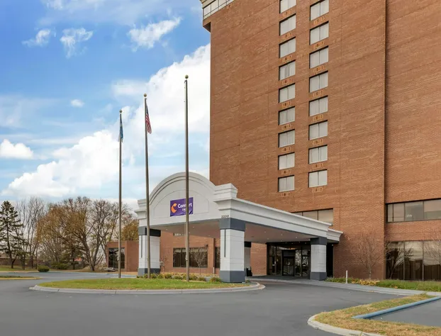 Comfort Inn Brooklyn Center hotel detail image 1