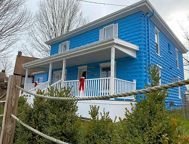 Devil's Lake Inn and Devil's Lake Inn Too hotel detail image 2