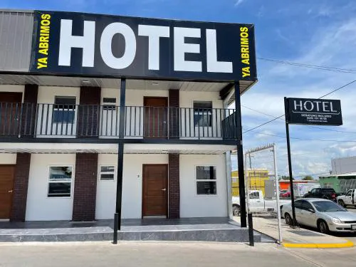 Hotel Plaza OSCARCEL hotel hero