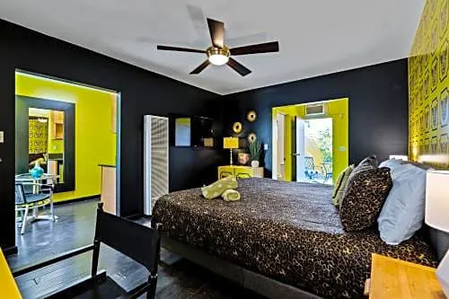 Cheetah Hotel hotel detail image 1