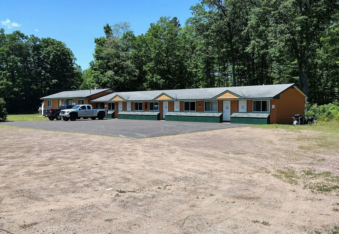 Bergland Outfitters hotel hero