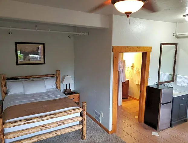 Buffalo Lodge of Bigfork hotel detail image 4