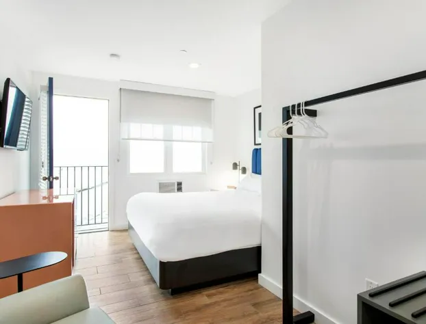 Grove Hotel hotel detail image 1