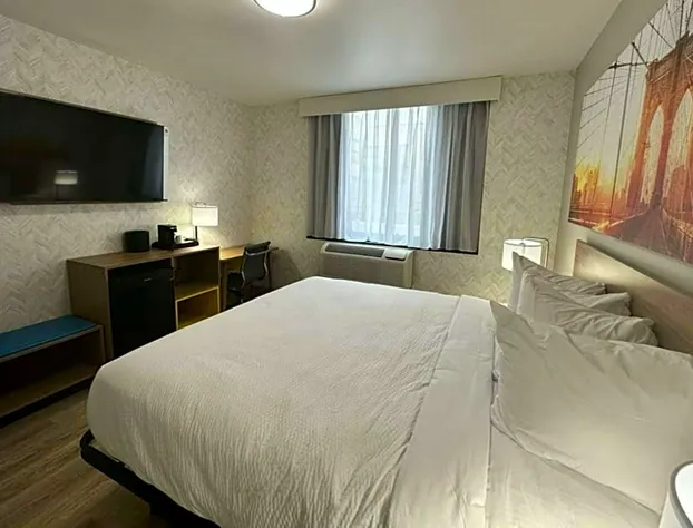 Days Inn by Wyndham Brooklyn / Eastern Parkway hotel detail image 4