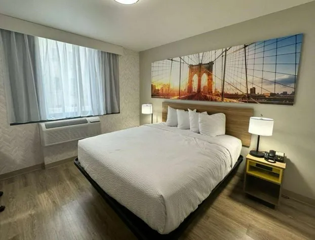 Days Inn by Wyndham Brooklyn / Eastern Parkway hotel detail image 4
