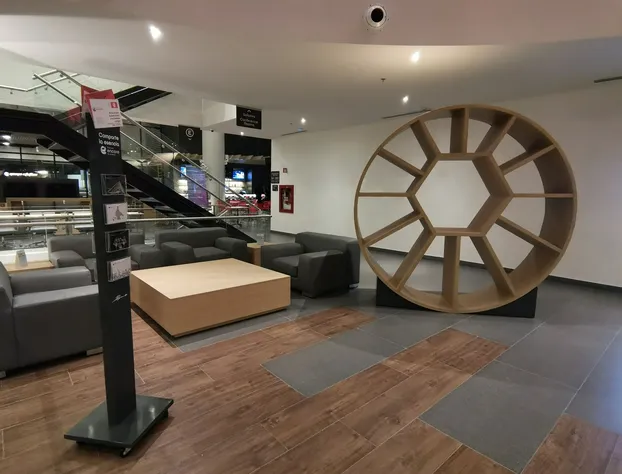 Ramada Encore by Wyndham Guadalajara Aeropuerto hotel detail image 2