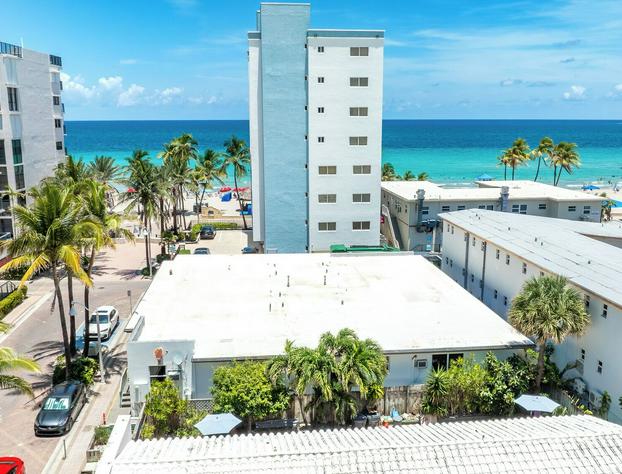 The Pearl Beachside Apartments on Hollywood Beach Broadwalk hotel detail image 3
