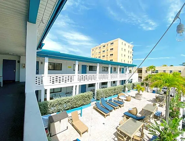 Del Mar hotel detail image 1