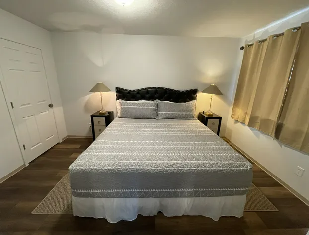 Riverfront Lodging hotel detail image 2