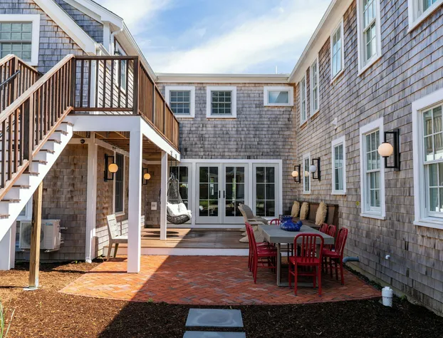 The Franklin Hotel Martha's Vineyard hotel detail image 1