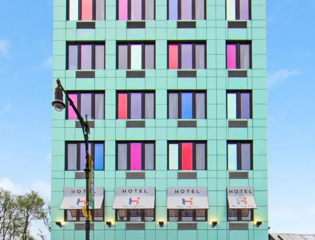 Hotel 365 Bronx hotel detail image 4