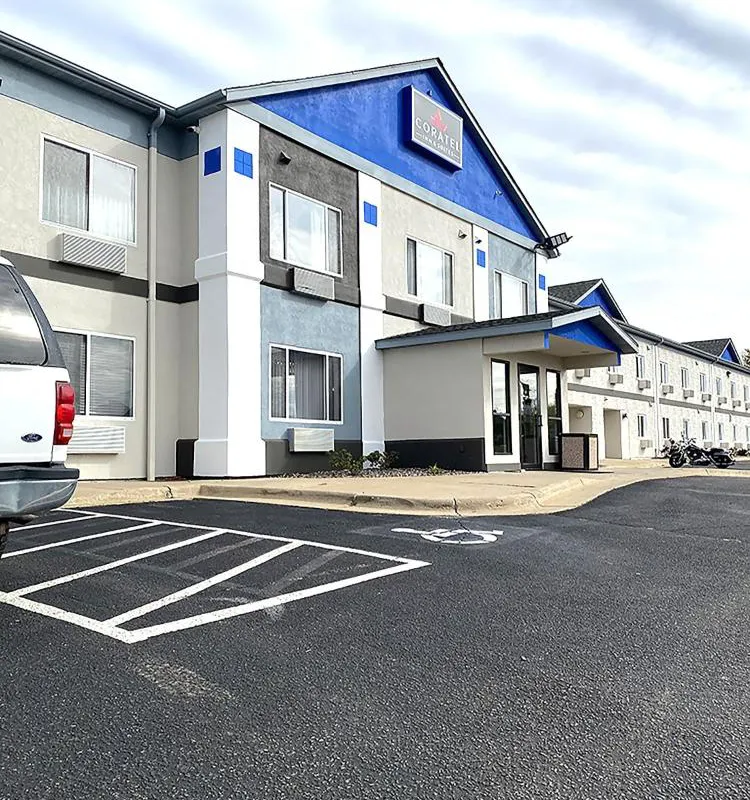 Coratel Inn & Suites By Jasper Northfield hotel hero