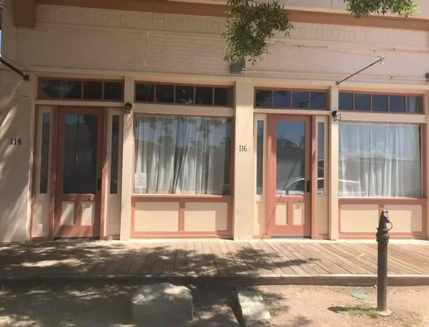 Katie's Cozy Suites hotel detail image 1