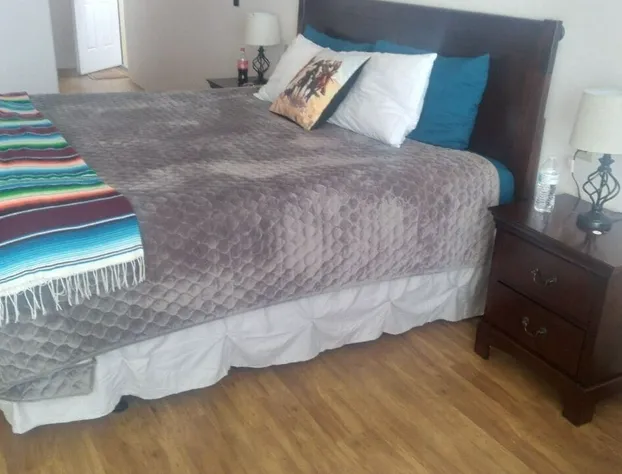 Katie's Cozy Suites hotel detail image 4