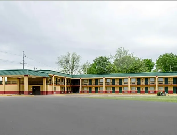 Delta Inn and Suites Indianola by Magnuson Worldwide hotel detail image 2