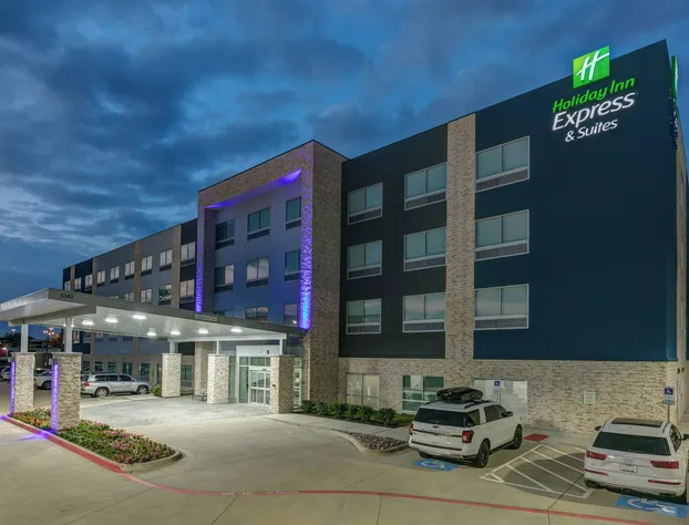 Holiday Inn Express & Suites Dallas – Plano North by IHG hotel detail image 1