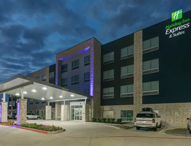 Holiday Inn Express & Suites Dallas – Plano North by IHG hotel detail image 2