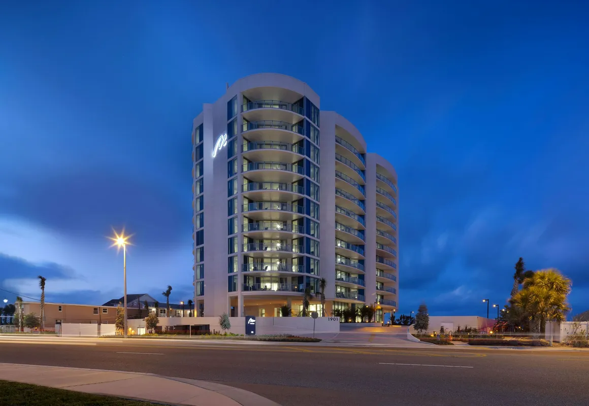 Max Beach Resort hotel hero