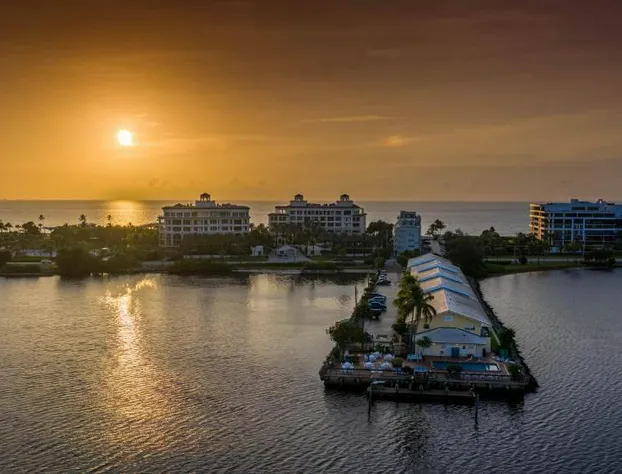 Palm Beach Resort hotel detail image 1