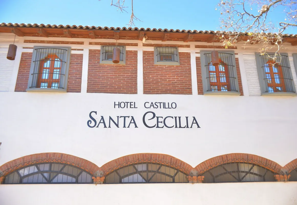 Hotel Castillo Santa Cecilia hotel hero